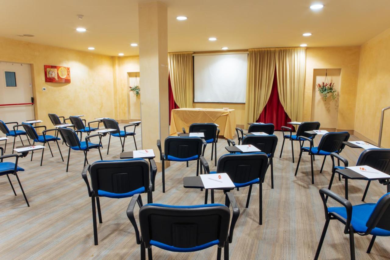 Hotel Amico Citta Sant'Angelo Dış mekan fotoğraf